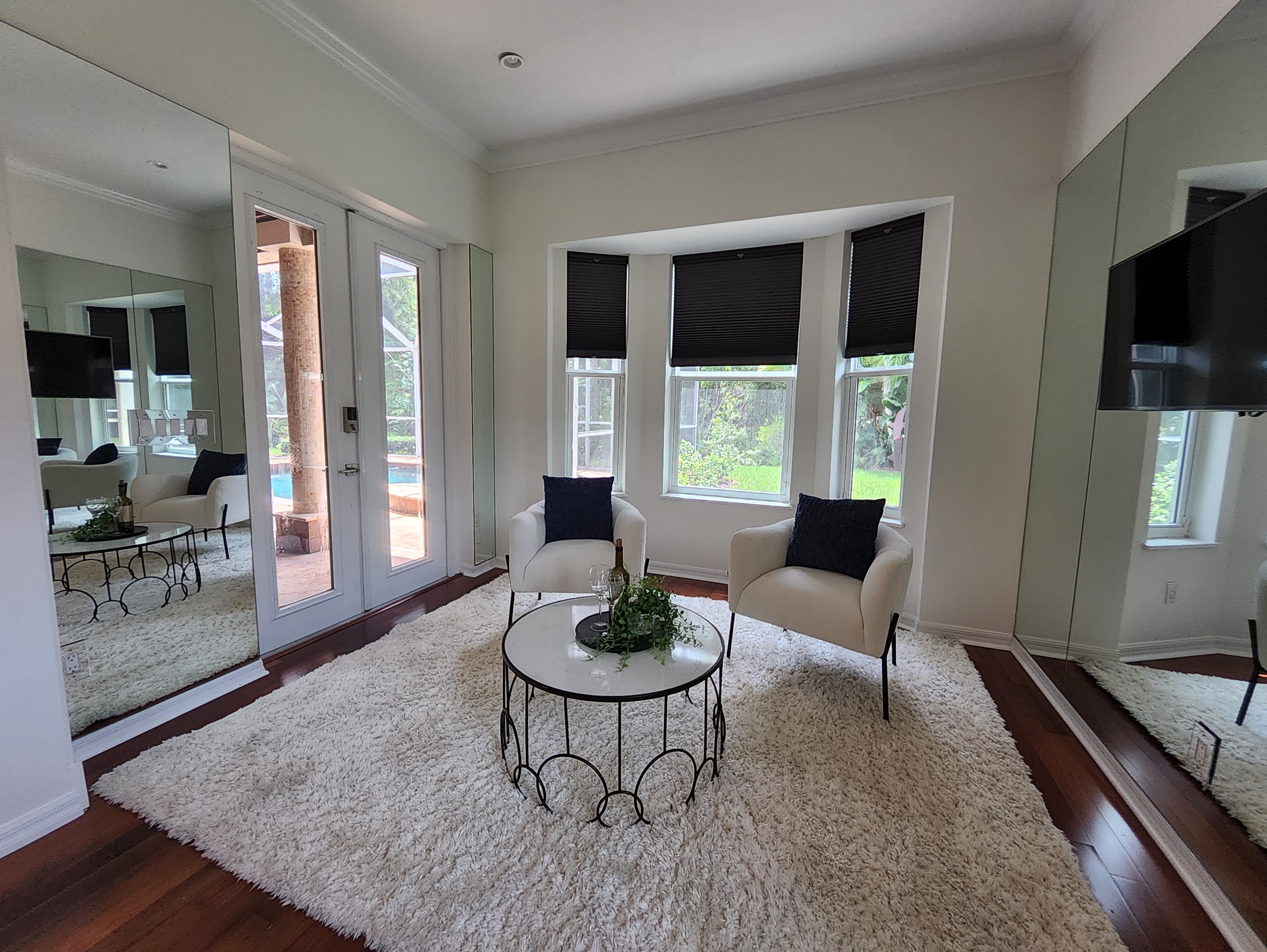 Tampa Brewster Interior View 7